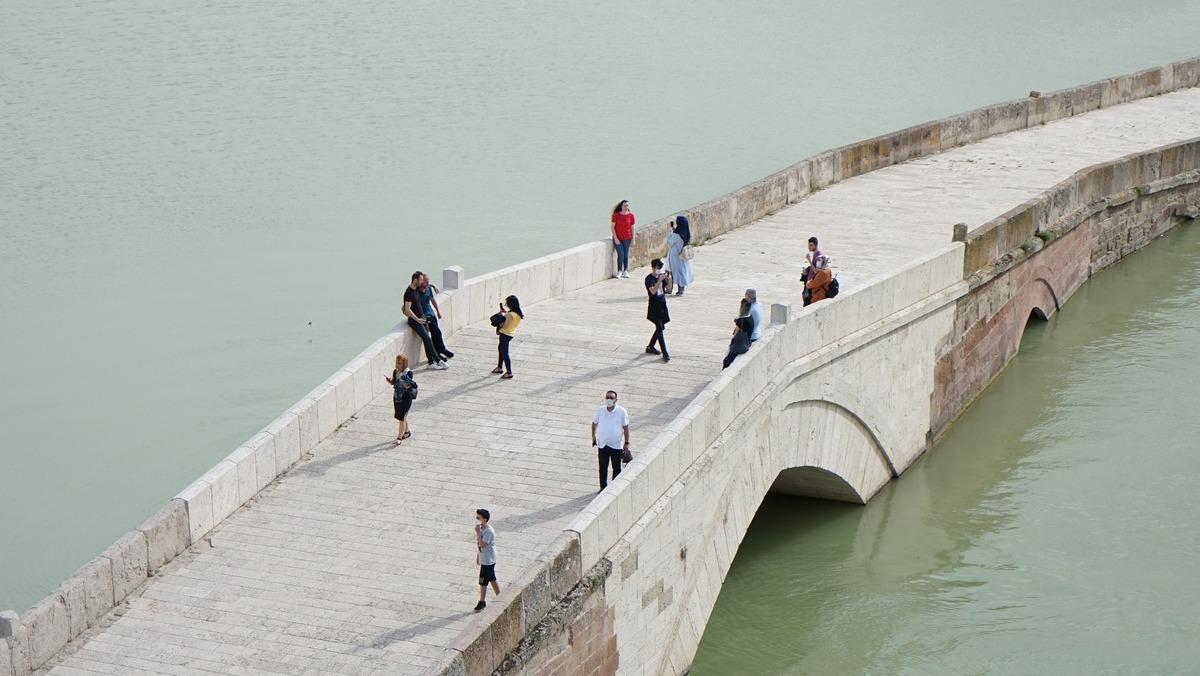Kırıkkale'de tarihi k&ouml;pr&uuml; yeniden ziyarete a&ccedil;ıldı