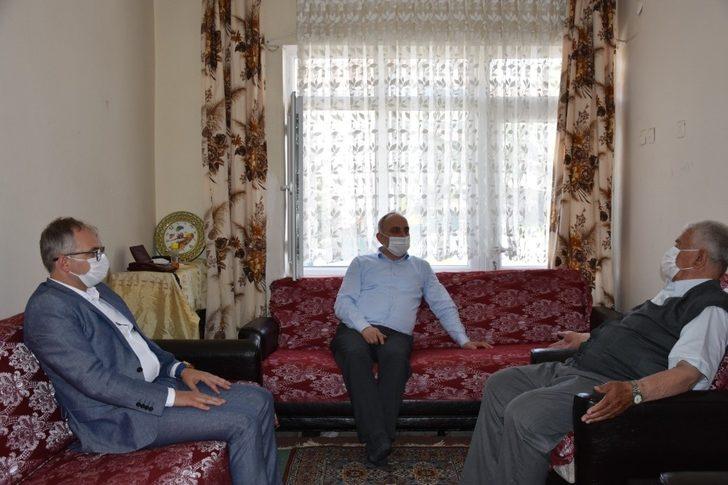 Başkan Fevzi Kılıç’tan babalar günü ziyaretleri G2