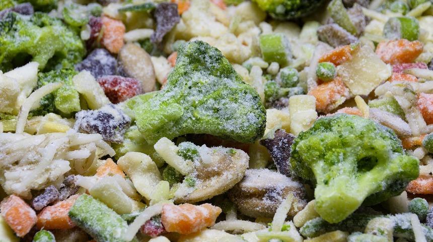 &Ccedil;in'den yeni uyarı! Koronavir&uuml;s eksi 20 derecede 20 yıl yaşayabiliyor