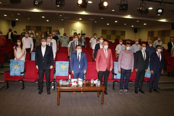 Kula İYİ Parti’de mevcut başkan güven tazeledi G3