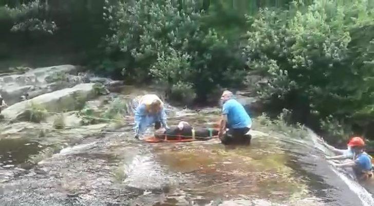 Suuçtu Şelalesi’nde nefes kesen kurtarma operasyonu G3