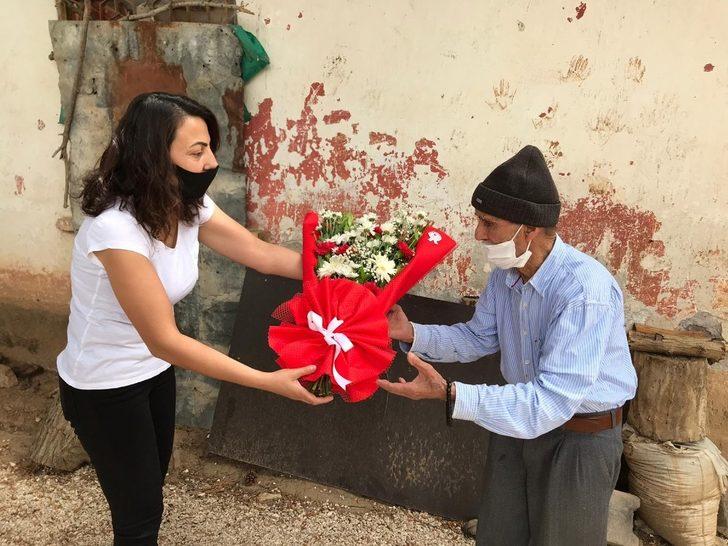 Şehit babalarına anlamlı telefon G2