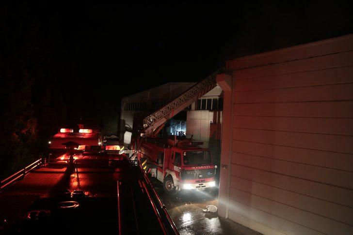 GÜNCELLEME - Kahramanmaraş'ta fabrika yangını G4