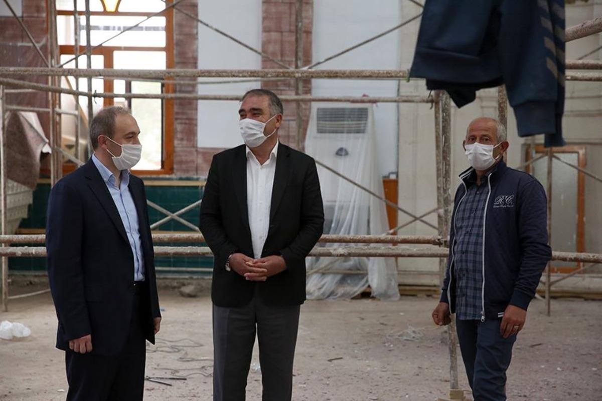 Vali C&uuml;neyt Epcim, Arpalı&rsquo;da incelemelerde bulundu