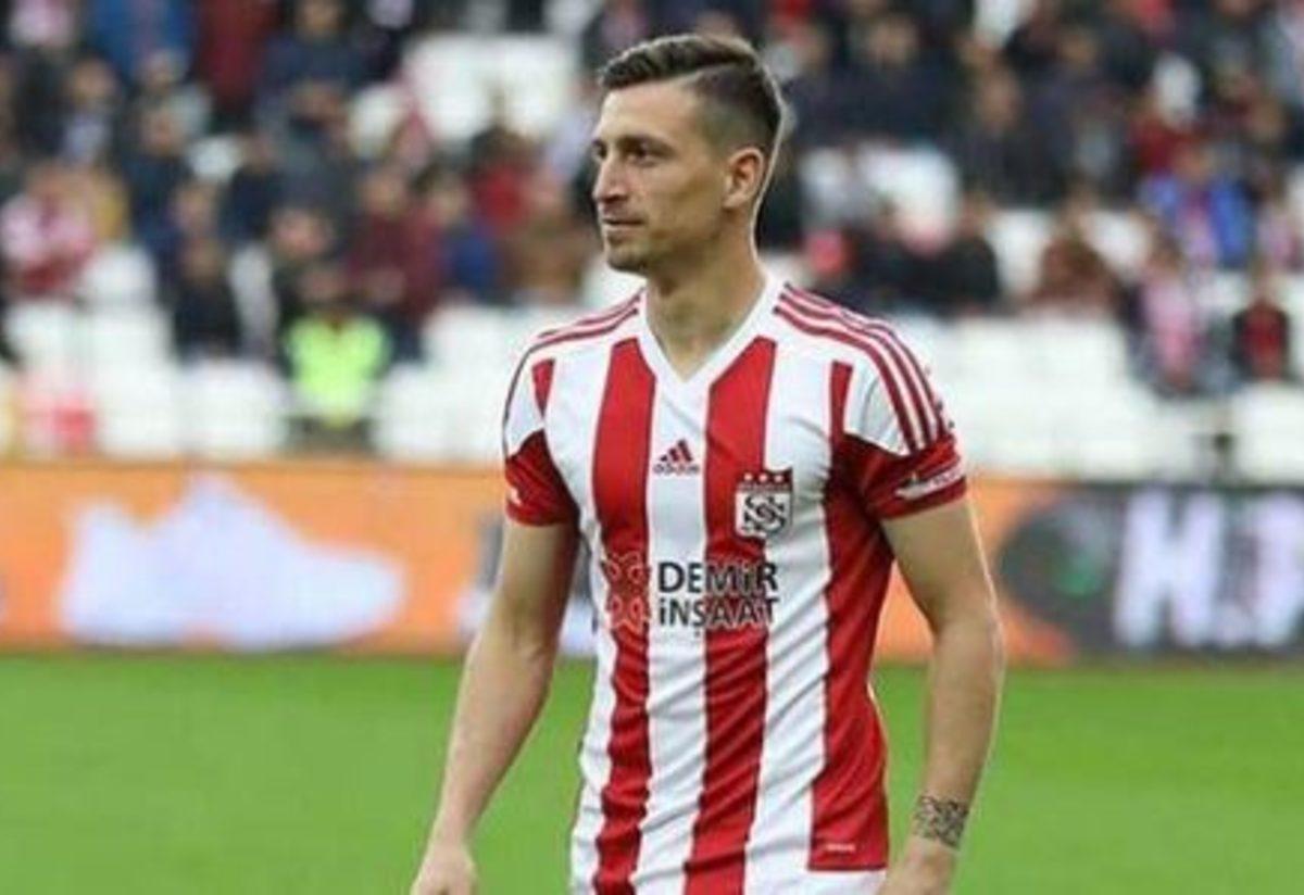 Fenerbahce Ye Transferi Konusulan Mert Hakan Yandas Kimdir Son Dakika Haberler