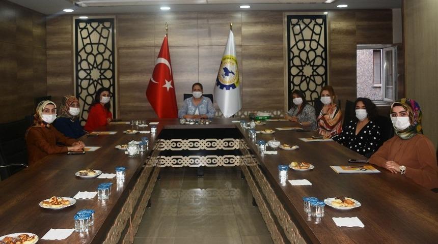 KGK&rsquo;den &ldquo;Kadınların ekonomideki yeri ve &ouml;nemi&rdquo; toplantısı