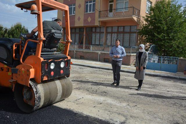 Akyurt Belediyesi asfalt yama ve düzenleme çalışmalarını başlattı