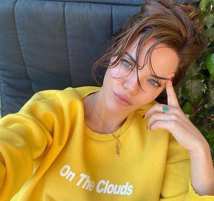 Hilal Altınbilek plajda sere serpe! G4