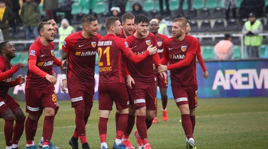 Kayserispor ilk kez 2 farklı kazandı