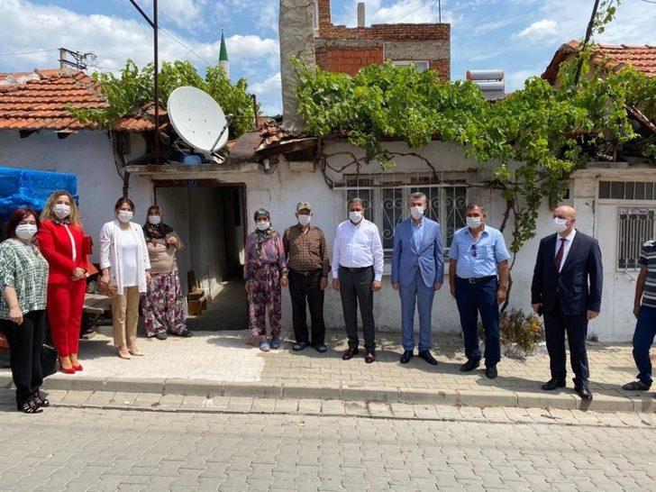 Vali Hasan Şıldak’tan ilk ziyaret şehit babalarına G3