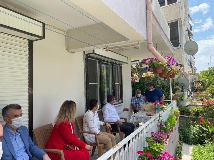 Vali Hasan Şıldak’tan ilk ziyaret şehit babalarına G4