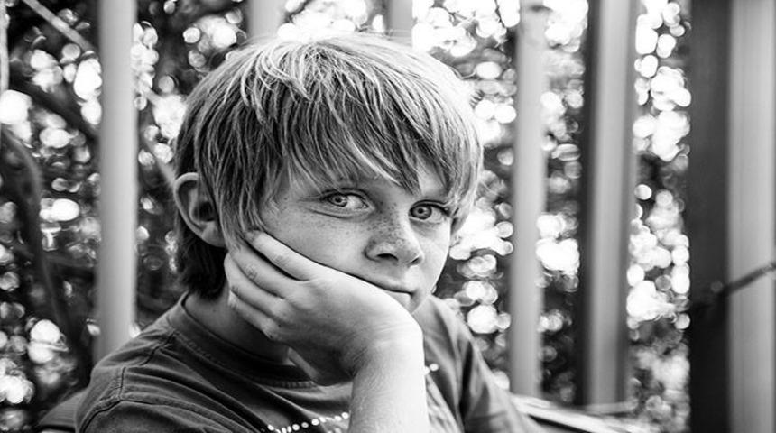 Erken ergenlik: Nedenleri, belirtileri, tedavisi