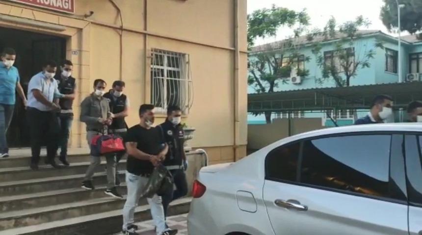 Germencik&rsquo;te silah ticareti yapan 5 kişi yakalandı