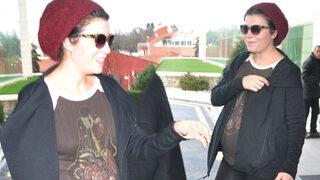 Selma Ergeç, yakın arkadaşı Nur Fettahoğlu'nu ziyaret etti