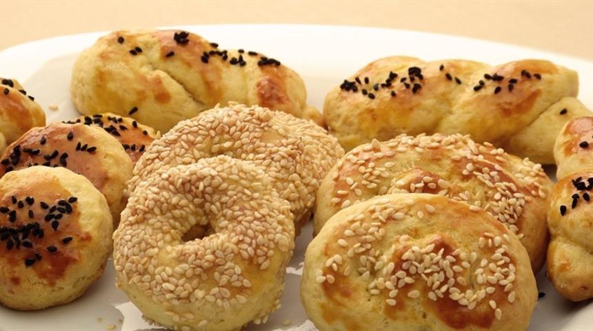 Çayın yanına daha iyisi düşünülemez: Ağızda dağılan tuzlu kurabiye tarifi