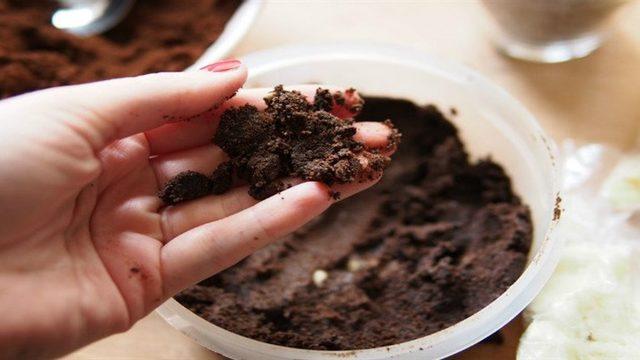 Türk kahvesi ile peeling sonrası cilde nasıl bir bakım yapılabilir?