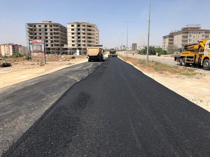 Turgut Özal Caddesinin asfaltına başlandı G2