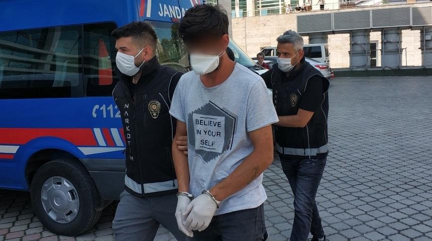 Uyuşturucu ticaretinden tutuklandı