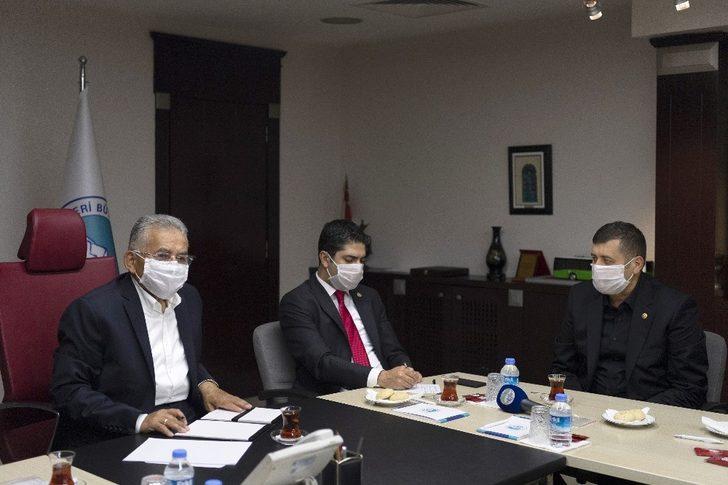 Büyükşehir’de yatırım toplantıları devam ediyor G4