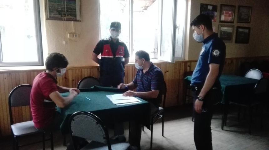 Korona vir&uuml;s&uuml;yle m&uuml;cadele kapsamında yeni alınan tedbirler işletmecilere tebliğ edildi