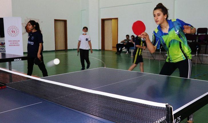 Birevim’den Vanlı sporculara masa tenisi ekipmanı desteği G3