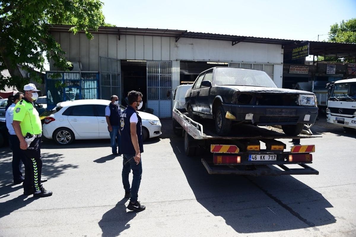 Dulkadiroğlu Belediyesi hurda ara&ccedil;ları topluyor