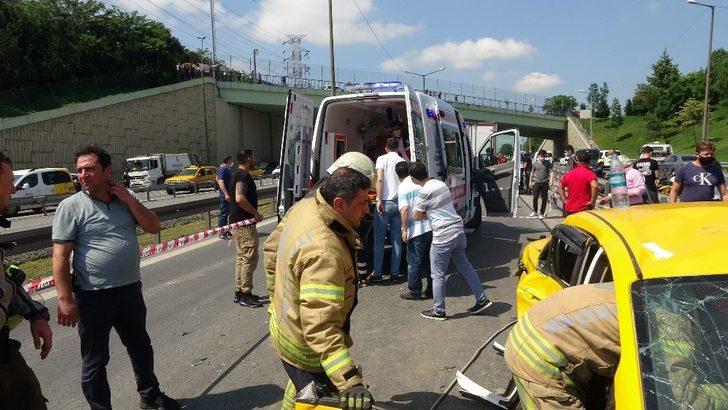 Kağıthane’de feci kaza! Can pazarı yaşandı G4