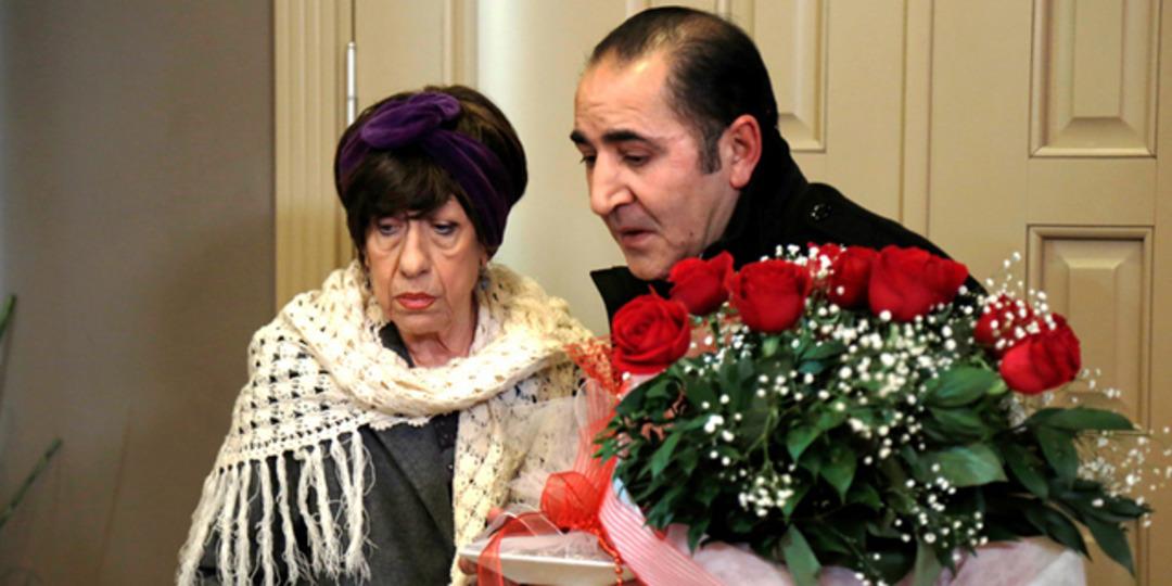 İlişki Durumu: Karışık 29. B&ouml;l&uuml;m Fotoğrafları