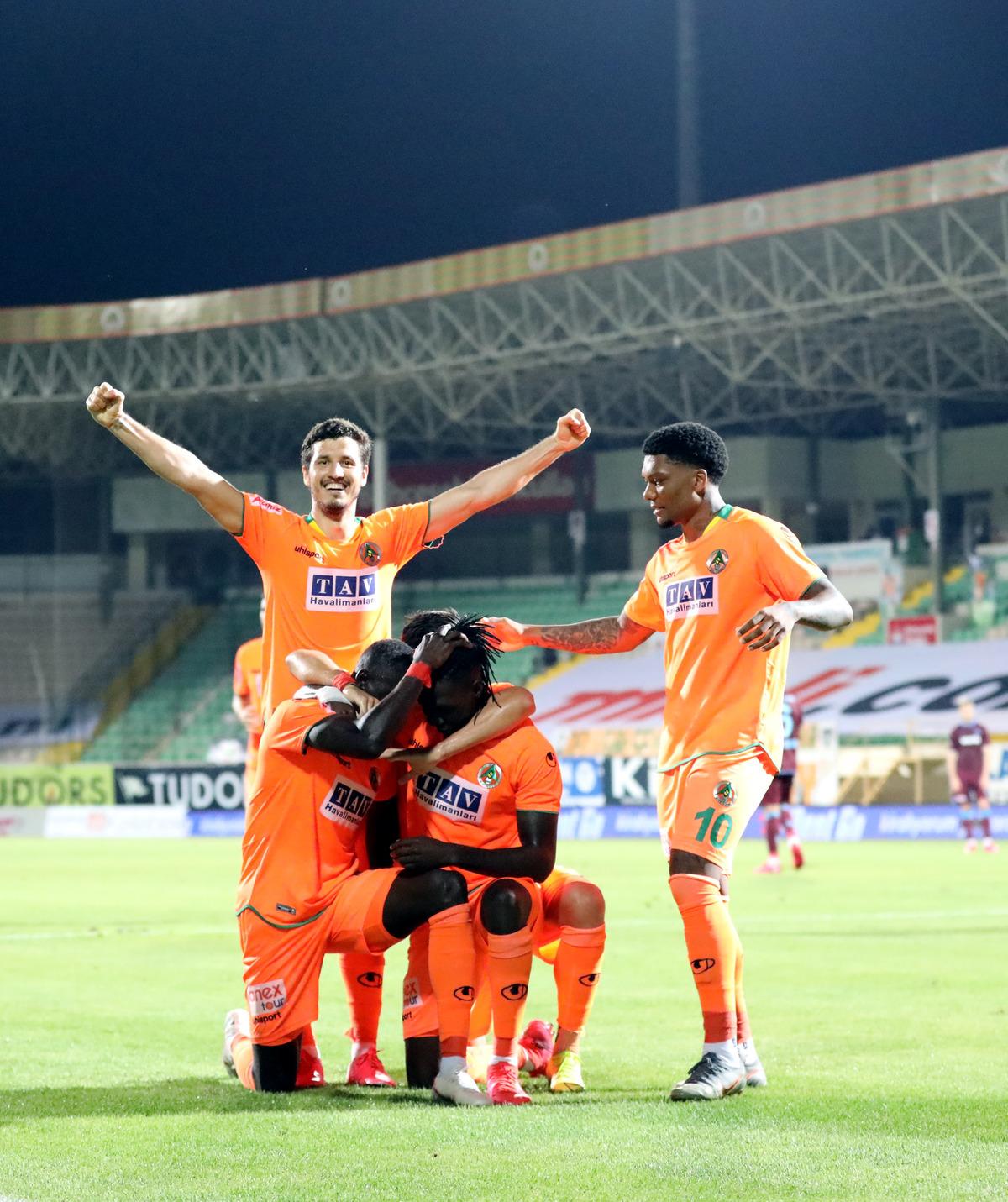 &Ouml;ZET | Alanyaspor-Trabzonspor: 2-2