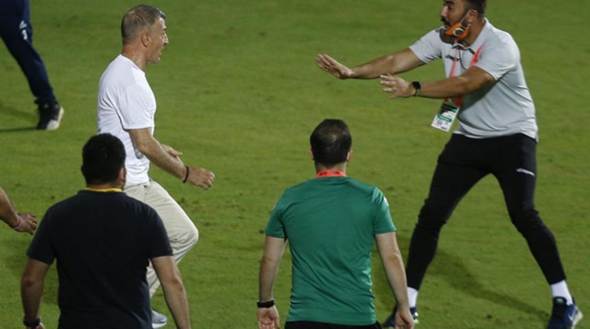 Maç bitiminde saha karıştı! Ahmet Ağaoğlu çok sinirlendi