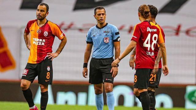 Alper Ulusoy 6 saniye kuralını başka maçlarda uygulamamış