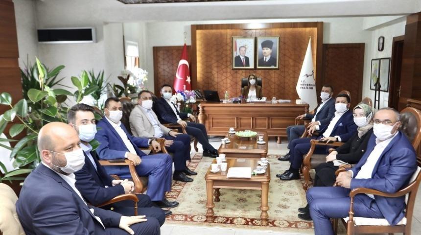 AK Parti heyetinden Vali Becel&rsquo;e hayırlı olsun ziyareti