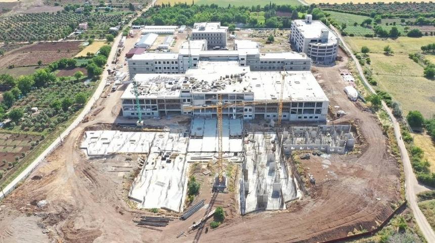 Yeni Devlet Hastanesi inşaatı hızlandı