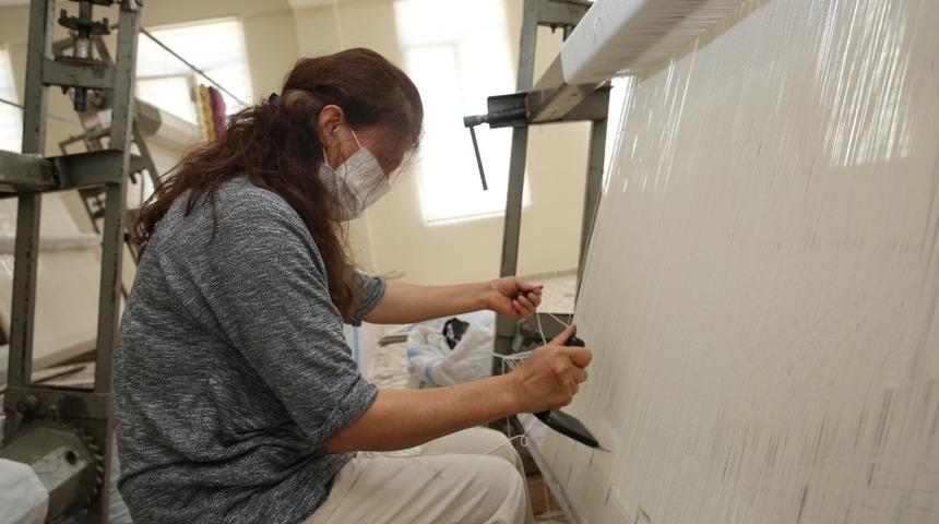 Karaköprü’de halı dokuma merkezleri açılıyor