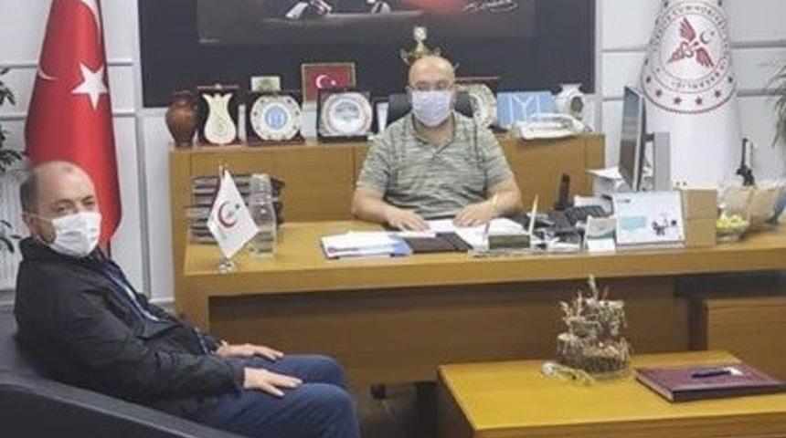 Gece yarısında bir araya geldiler