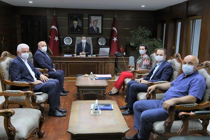 Vali Ünlü: ‘Vatandaşın sorunlarına çözüm odaklı yaklaşmalıyız’ G1