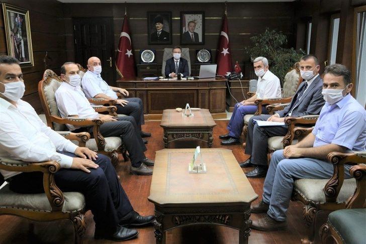 Vali Ünlü: ‘Vatandaşın sorunlarına çözüm odaklı yaklaşmalıyız’ G3