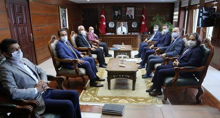 Vali Ünlü: ‘Vatandaşın sorunlarına çözüm odaklı yaklaşmalıyız’ G5