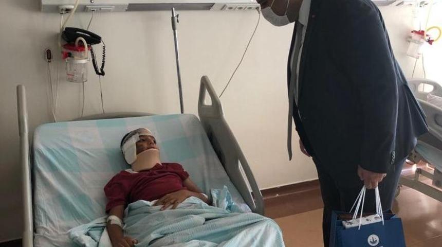 K&uuml;&ccedil;&uuml;k kazazedeye Başkan Orhan morali