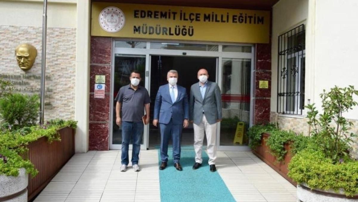 Canbey, Edremit İl&ccedil;e Milli Eğitim&rsquo;i ziyaret etti