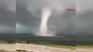 Son dakika! İstanbul Çatalca'da hortum çıktı