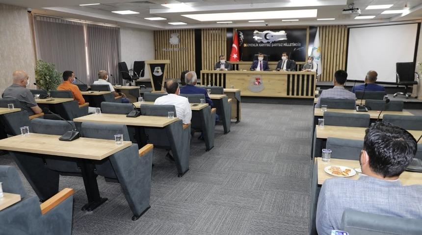 Belediye binanın hastaneye d&ouml;n&uuml;şmesini mecliste oy birliğiyle karara bağladı