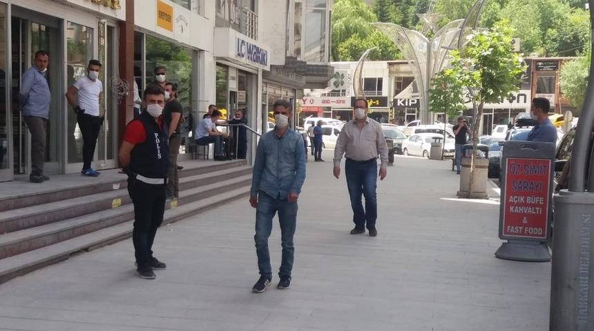 Hakkari&rsquo;de maske denetimi