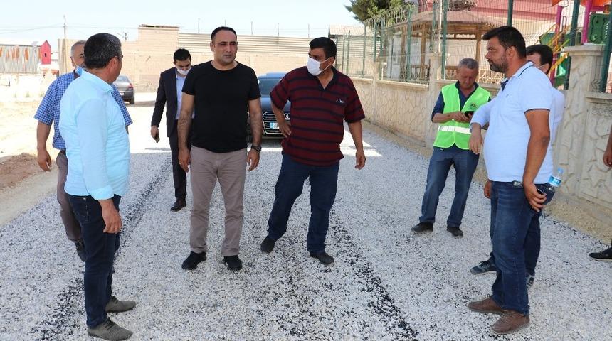 Başkan Yılmaz, yol &ccedil;alışmalarını inceledi