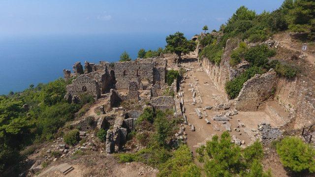 Syedra’da kazı çalışmalarının devamının bu sene 20 Temmuz tarihinde yapılması planlanıyor