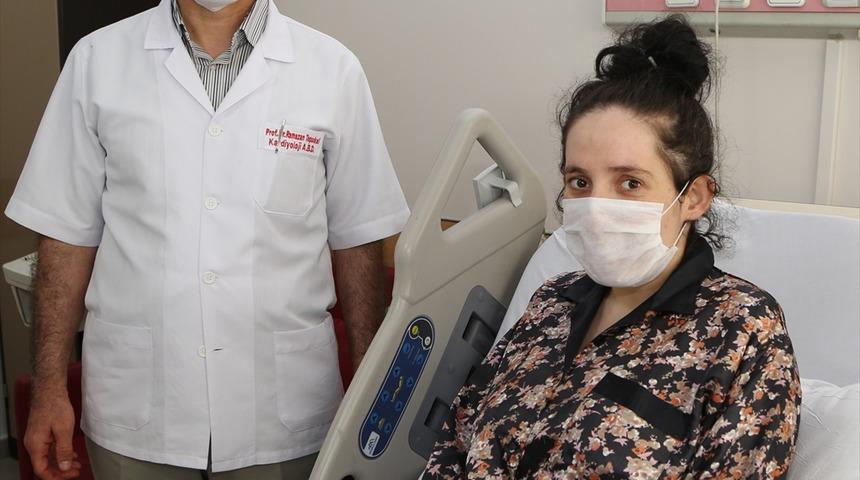 Kayseri'de 5 aylık hamileye kapalı kalp ameliyatı