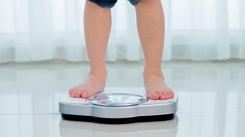 1-10 yaş arası çocuklarda normal boy-kilo endeksi