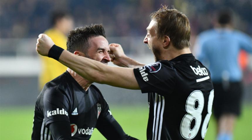 Beşiktaş'ta Caner Erkin'den sonra G&ouml;khan G&ouml;n&uuml;l gelişmesi!