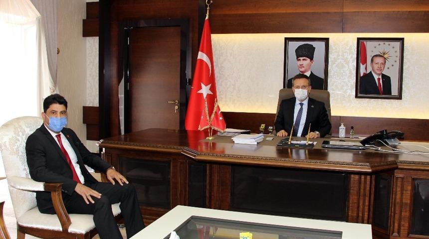 AD&Uuml; Rekt&ouml;r&uuml; Aldemir&rsquo;den Vali Aksoy&rsquo;a &lsquo;hayırlı olsun&rsquo; ziyareti