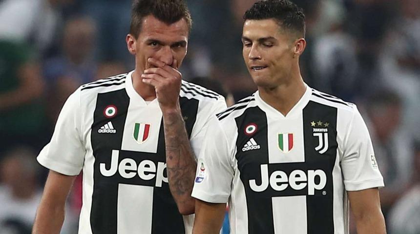 Galatasaray ve Fenerbah&ccedil;e, Mario Mandzukic'in peşinde